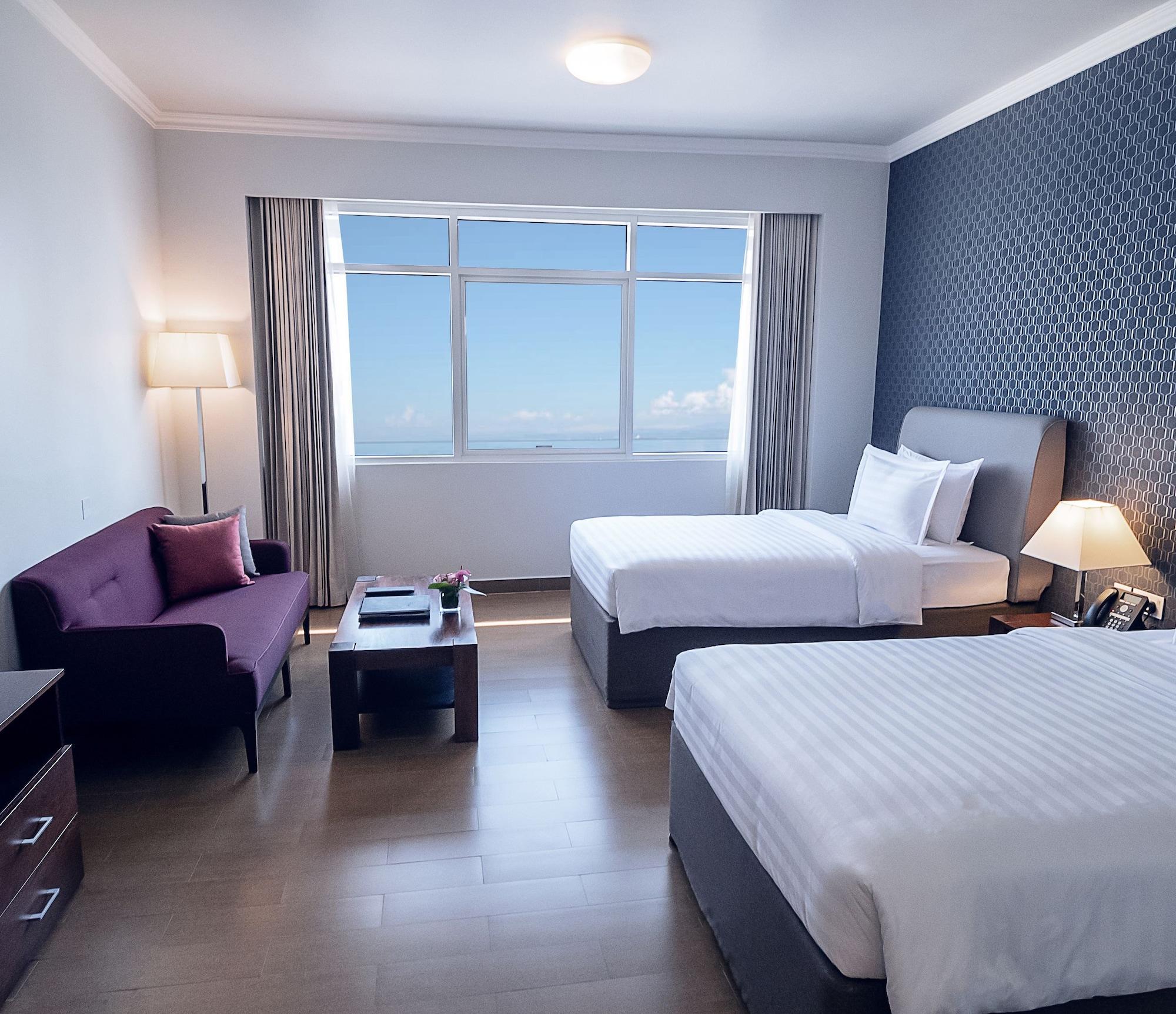 The Curve Hotel Doha Exterior photo