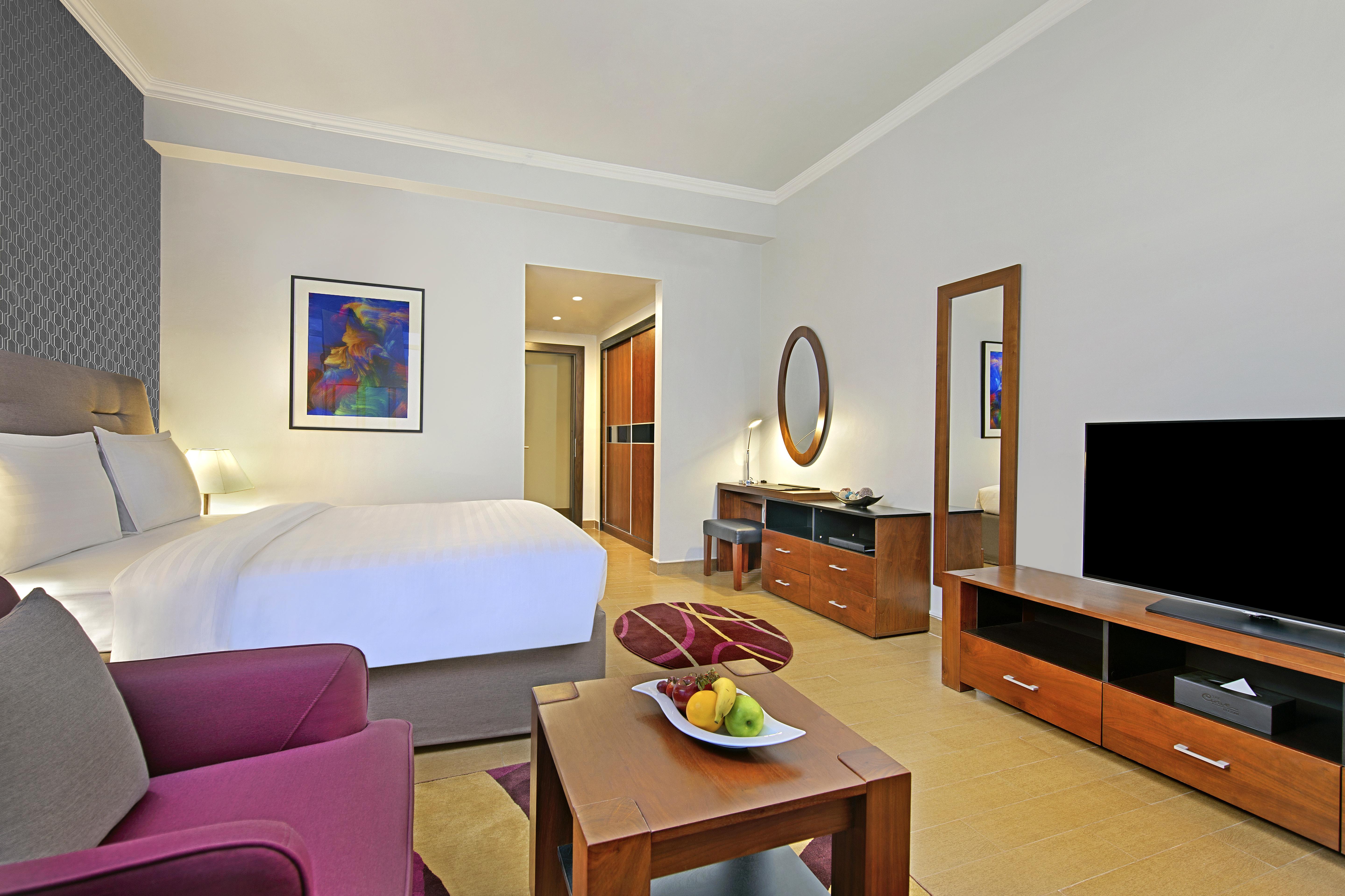 The Curve Hotel Doha Exterior photo